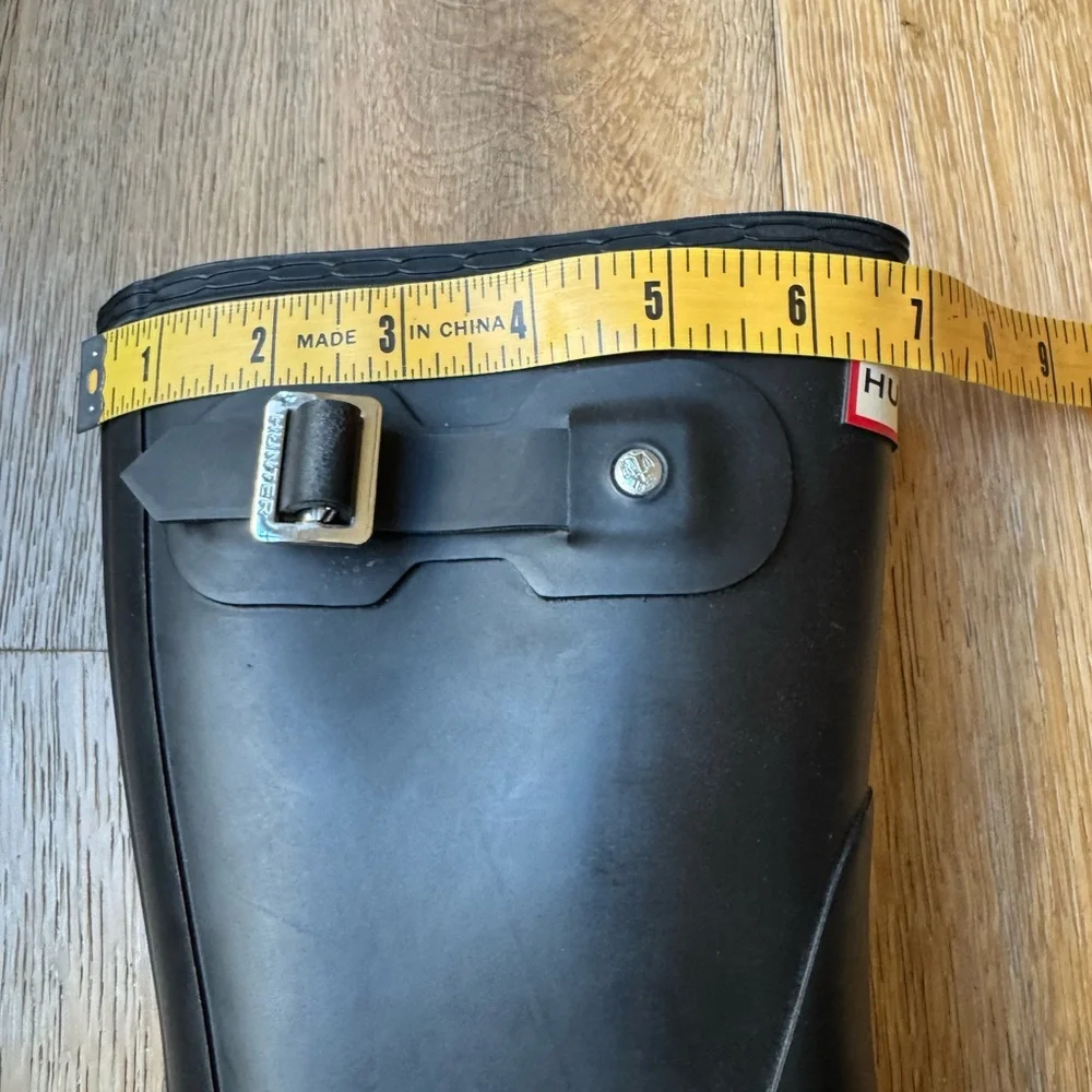 🔥NEW🔥Hunter Black Original Short Rain Bootss z8 NWOT Price Firm!